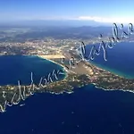 Hyeres, Magnifique Parc De La Presqu'ile Avec Piscine Et Face A Porquerolles ! 公寓 *