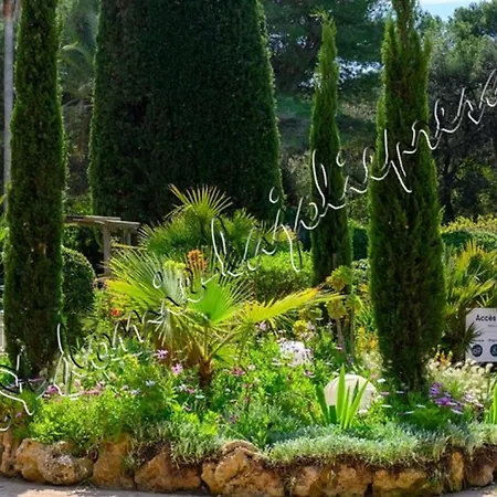 公寓 Hyeres, Magnifique Parc De La Presqu'ile Avec Piscine Et Face A Porquerolles ! *