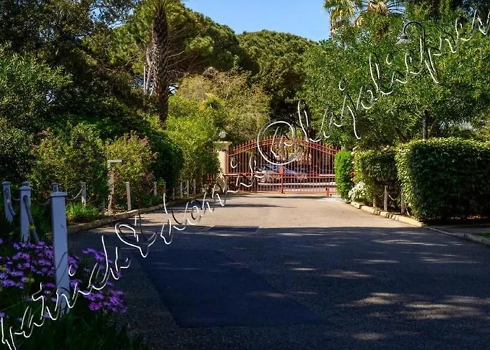 Lejlighed Hyeres, Magnifique Parc De La Presqu'ile Avec Piscine Et Face A Porquerolles ! *