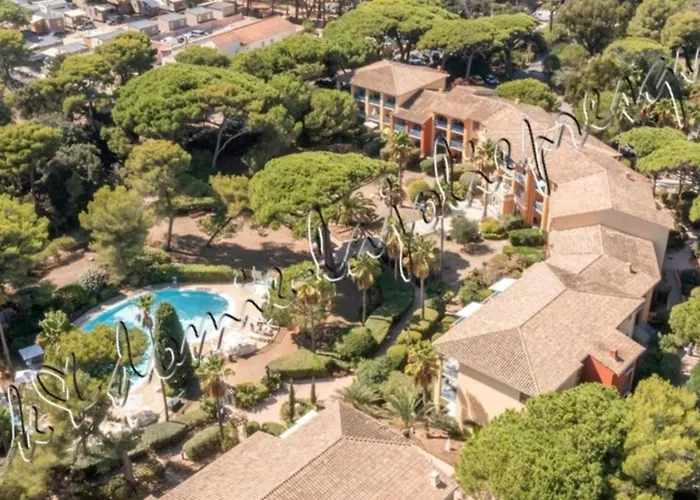 Hyeres, Magnifique Parc De La Presqu'ile Avec Piscine Et Face A Porquerolles ! * Hyères