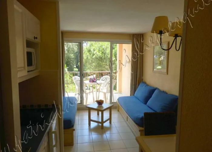 Hyeres, Magnifique Parc De La Presqu'ile Avec Piscine Et Face A Porquerolles ! Hyères