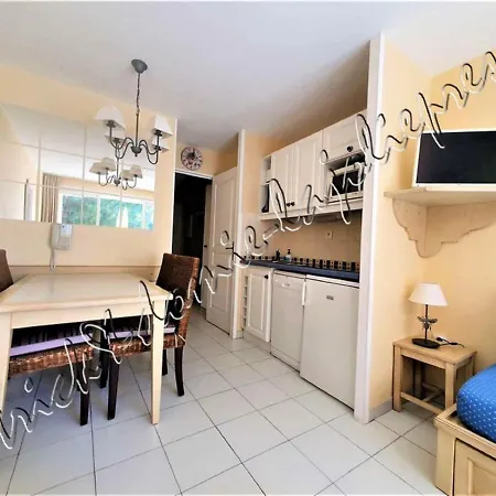 Hyeres, Magnifique Parc De La Presqu'ile Avec Piscine Et Face A Porquerolles ! Apartmán *