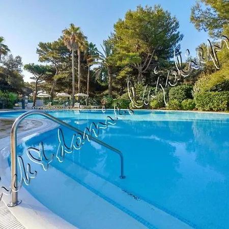 Hyeres, Magnifique Parc De La Presqu'ile Avec Piscine Et Face A Porquerolles ! Lejlighed *