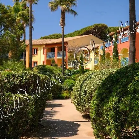 Magnifique Parc De La Presqu'île Avec Piscine Et Face à Porquerolles ! *