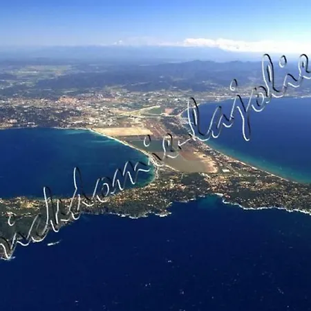 Hyeres, Magnifique Parc De La Presqu'ile Avec Piscine Et Face A Porquerolles ! Lejlighed *