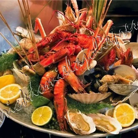 Hyeres, Magnifique Parc De La Presqu'ile Avec Piscine Et Face A Porquerolles ! Apartment