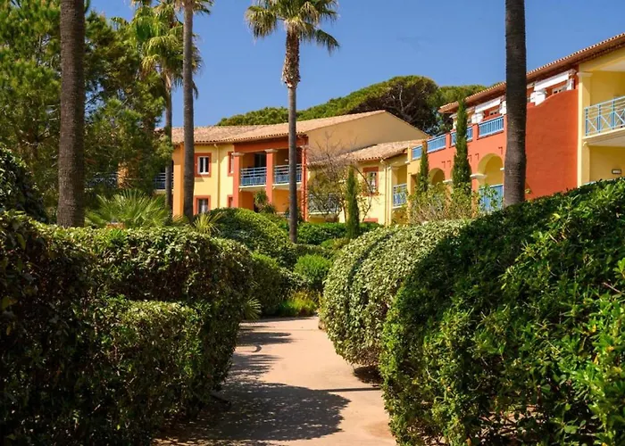 Hyeres, Magnifique Parc De La Presqu'ile Avec Piscine Et Face A Porquerolles ! Hyeres