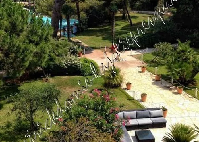 Hyeres, Magnifique Parc De La Presqu'ile Avec Piscine Et Face A Porquerolles ! Hyeres